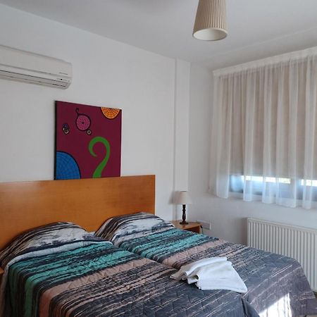 C & A Hotel Apartments 폴리스 외부 사진